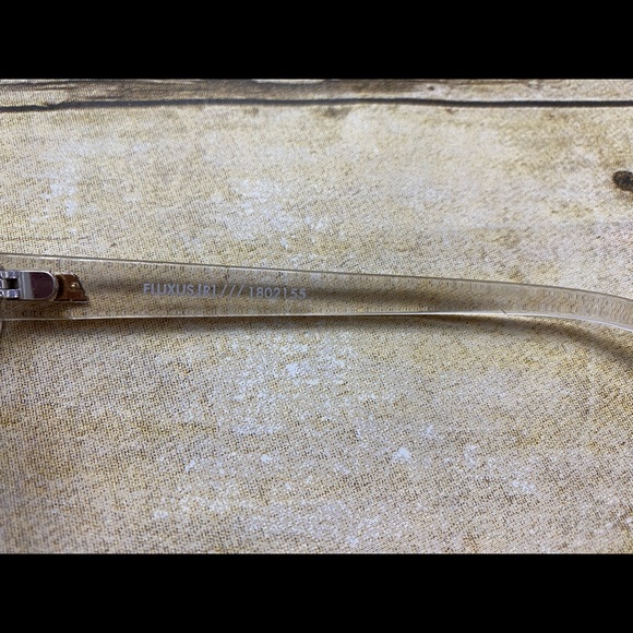 LE SPECS Fluxus Sunglasses - Picture 5 of 6